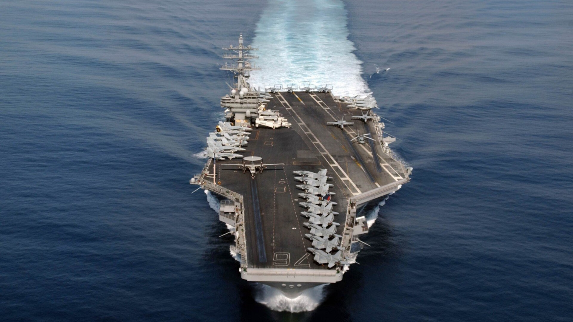 九游网-德甲逐步完善裁判判罚体系，确保比赛公平公正，德甲场地