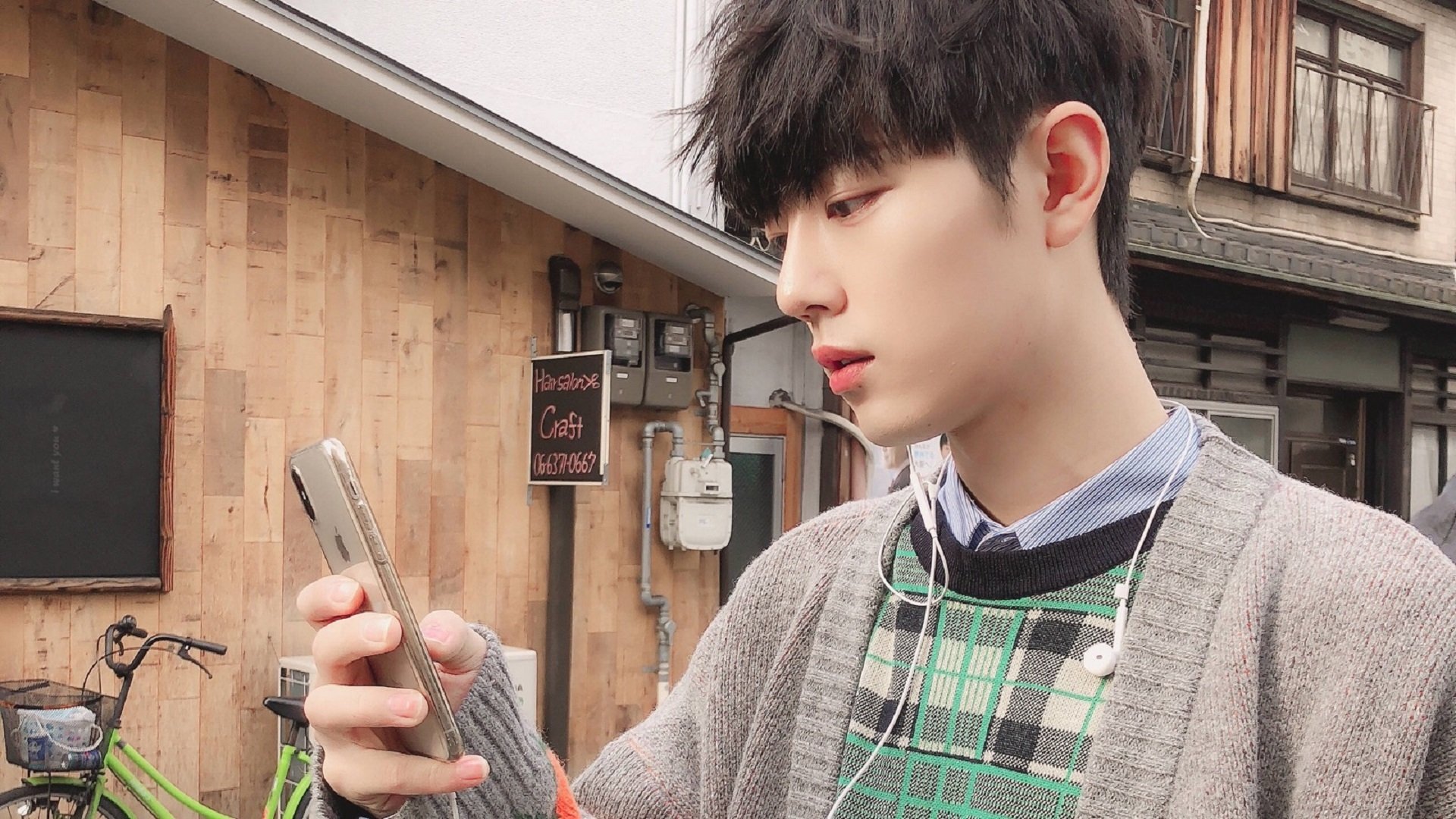 九游网页版官网-NBA总决赛东区决赛即将揭幕 巨头之争，nba总决赛是不是一直都是东部西部