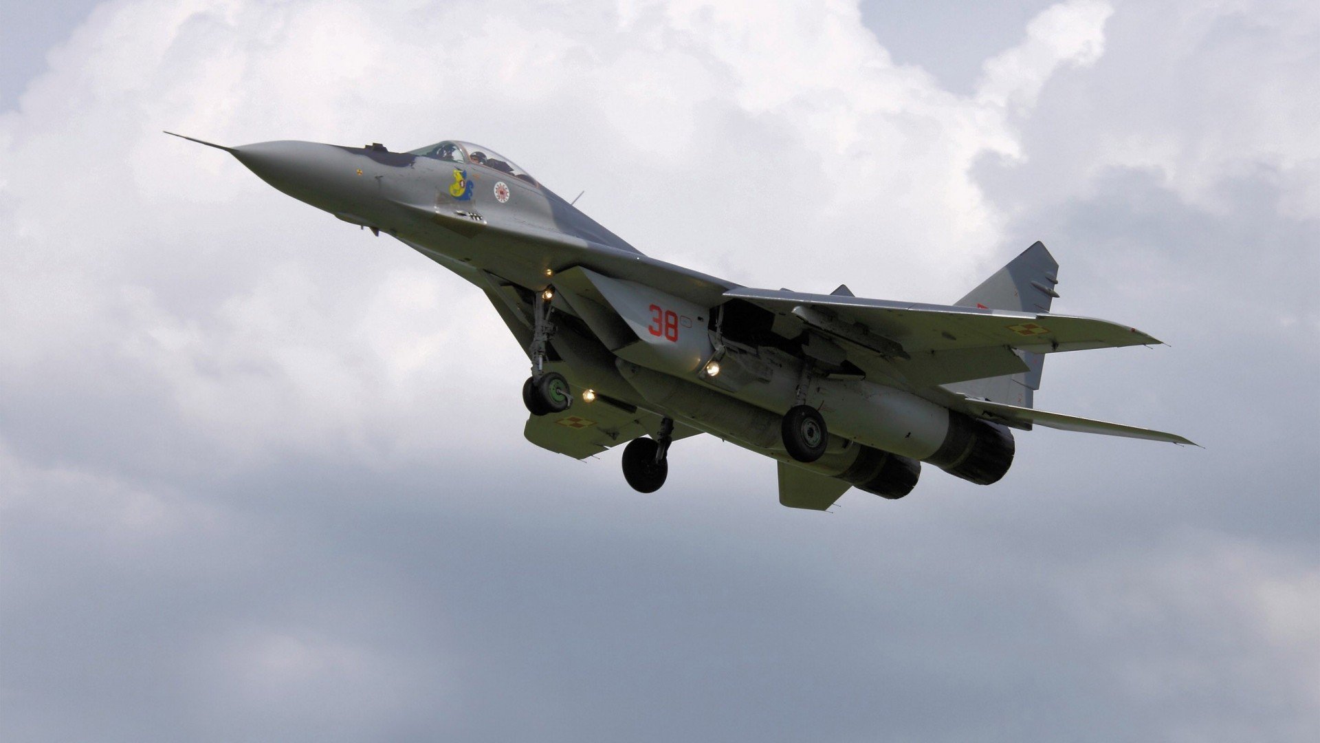 多特蒙德主打反击速度打乱对手部署,多特蒙德战术打法