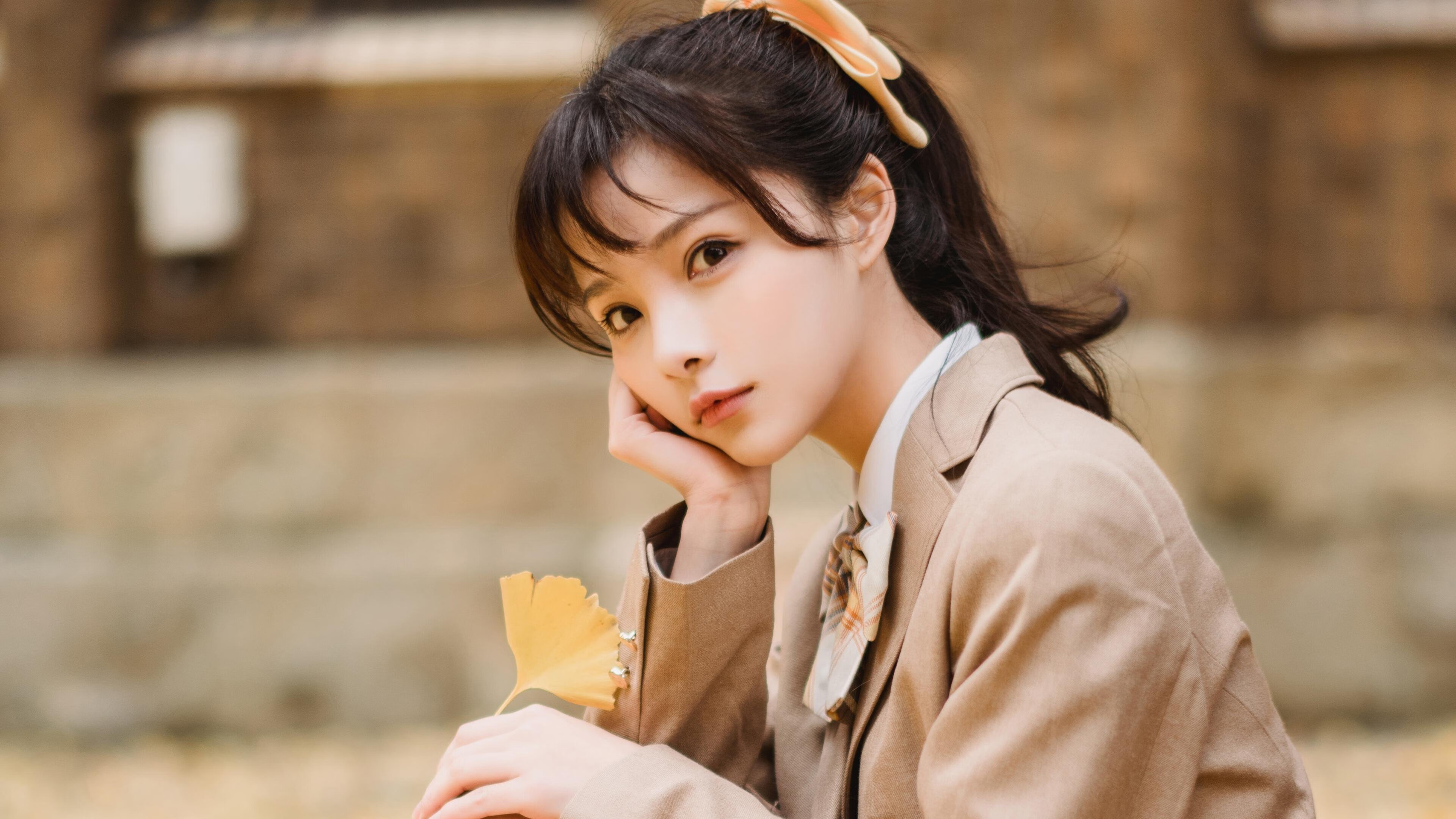 全黑队的快速反击与稳固防守是其致胜的核心,全黑队战舞