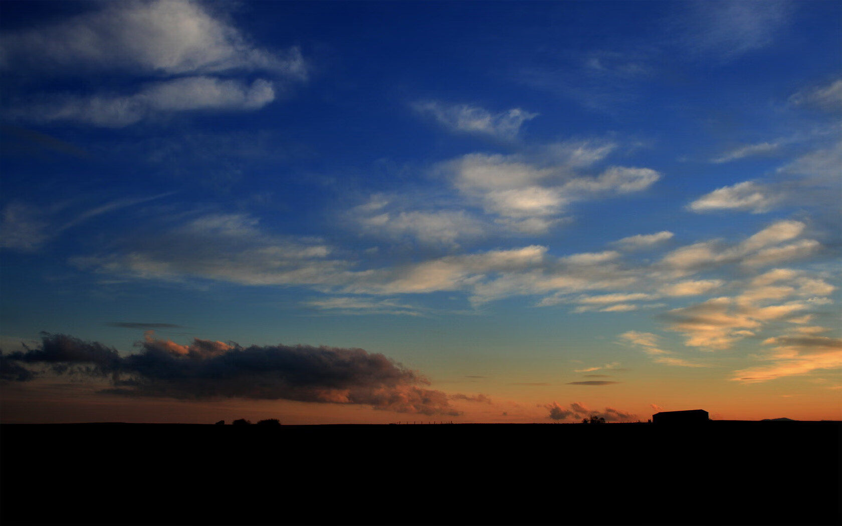 英超争冠倒计时：激烈角逐，悬念重重，英超冠军争夺