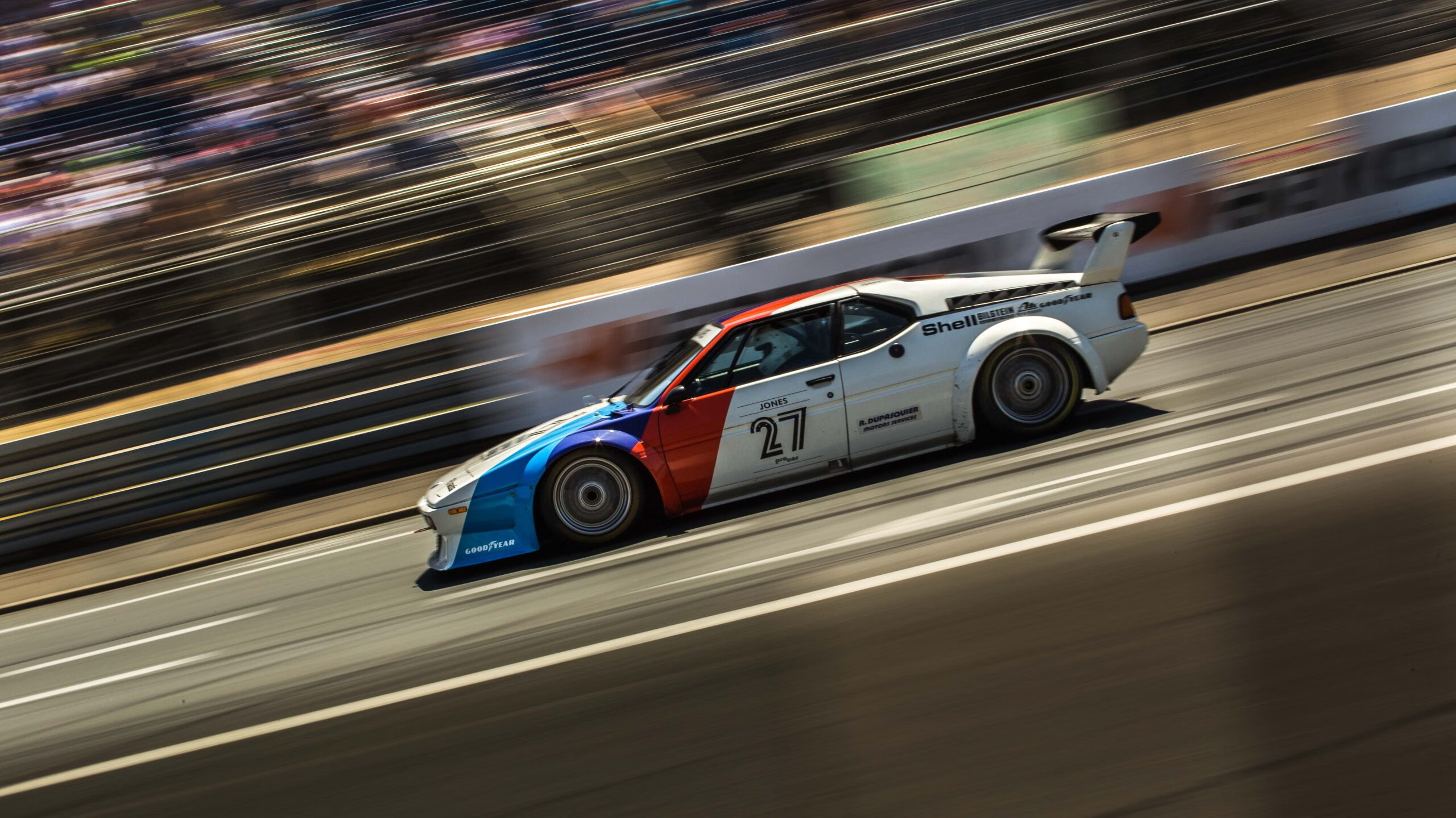 陈佳蝶泳冲线瞬间惊艳全场，陈佳怡游泳